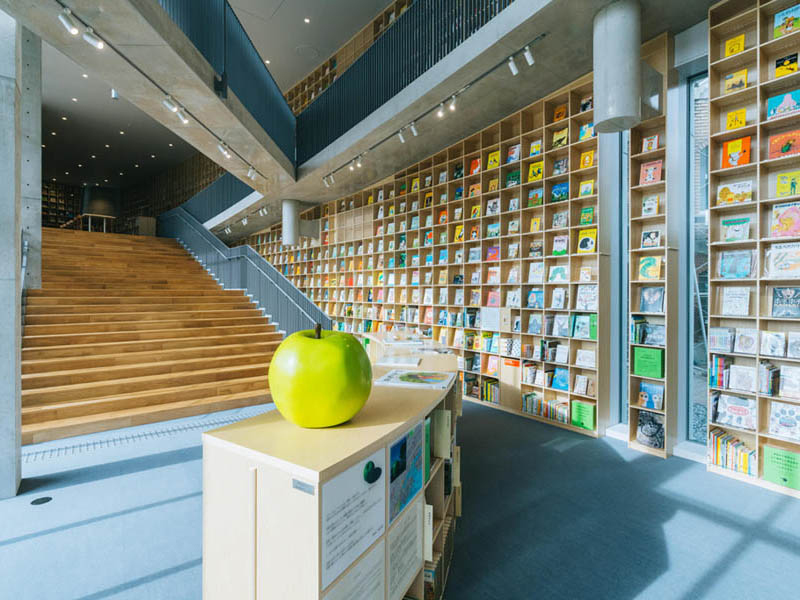 【特別イベント】倉方先生、安藤建築の魅力を大いに語る at こども本の森 神戸