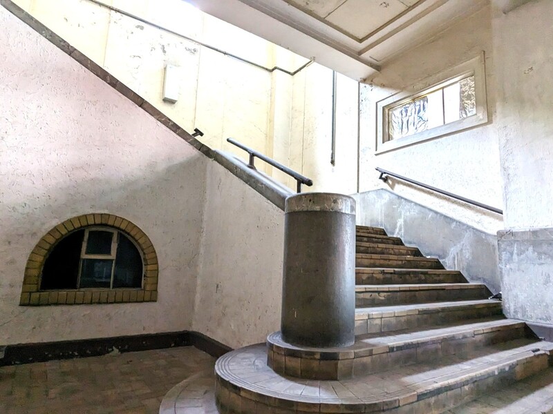 クラファンスペシャルツアー【神戸港新港第四突堤Q2上屋】