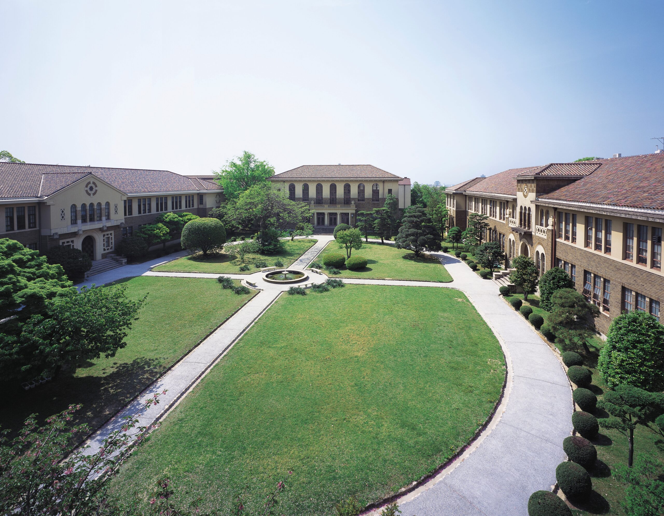 クラファンスペシャルツアー【神戸女学院】